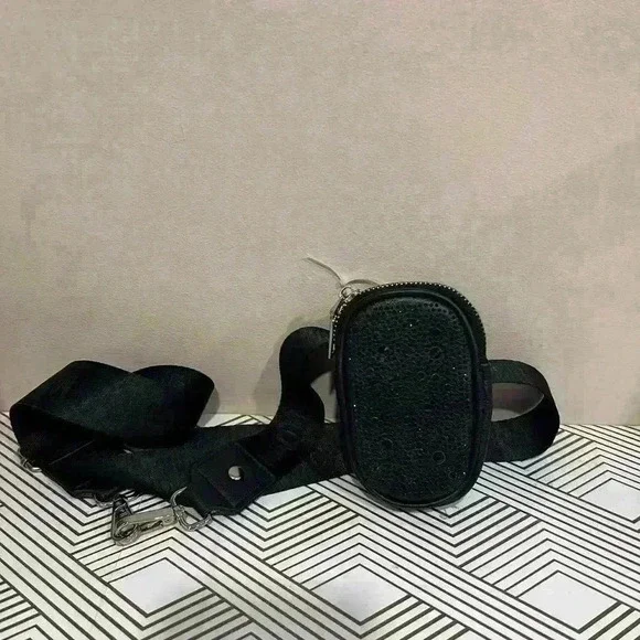 🔥Steve Madden Coin Bag🔥 - Picture 2 of 3